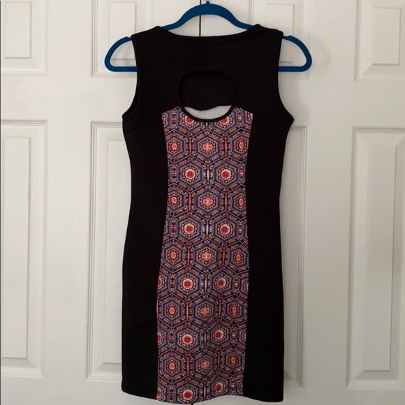 Black and Pink Patterned Dress - Picture 2 of 2